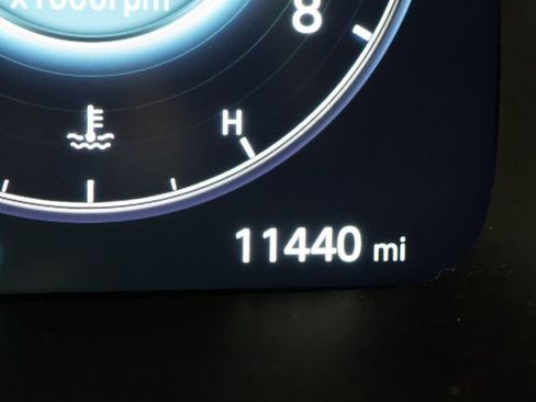 Used 2024 Hyundai Palisade Calligraphy image 13