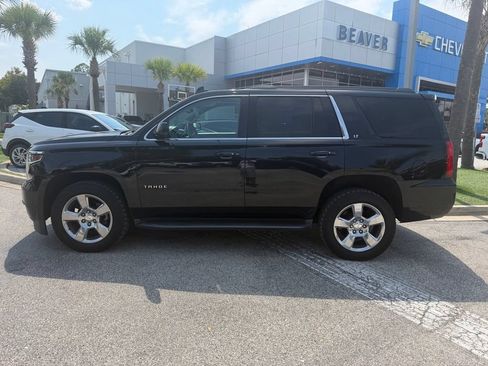 Used 2018 Chevrolet Tahoe LT w/ Luxury Package RWD image 7