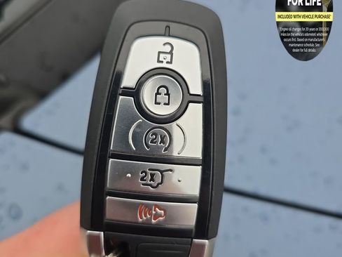 Used 2025 Ford Explorer ST AWD/4WD image 34