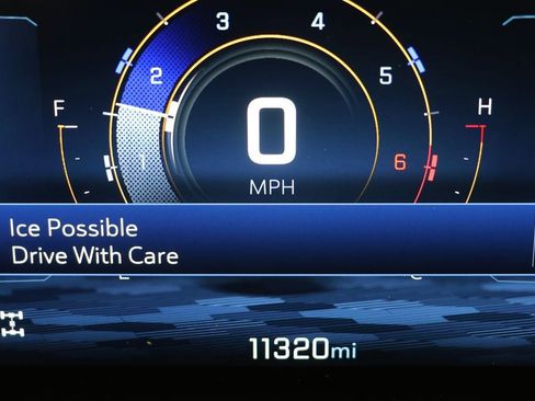 Used 2024 Chevrolet Traverse RS w/ LPO, Floor Liner Package image 20