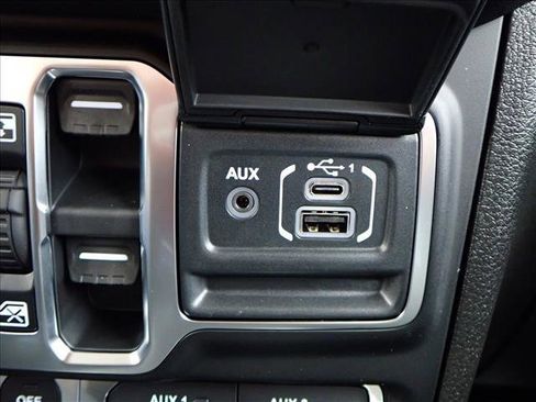 New 2026 Jeep Wrangler Unlimited Rubicon image 20