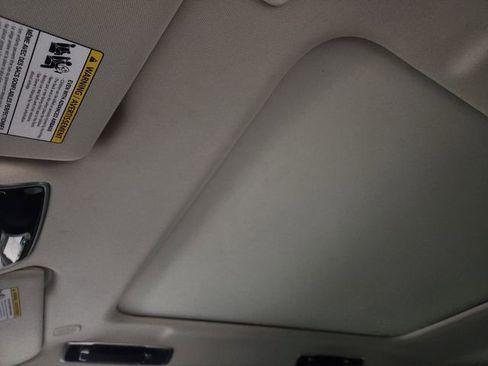 New 2025 Land Rover Range Rover SE image 24