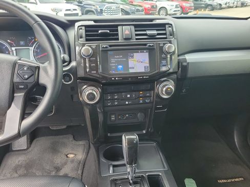 Used 2019 Toyota 4Runner Limited RWD image 19