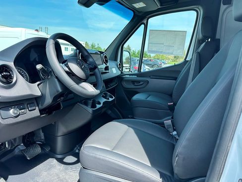 New 2026 Mercedes-Benz Sprinter 3500 image 9
