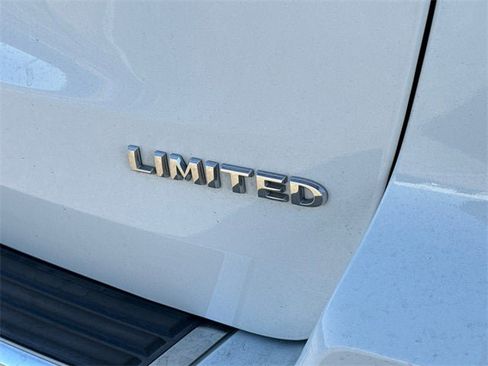 Used 2020 Jeep Grand Cherokee Limited w/ Premium Lighting Group image 10