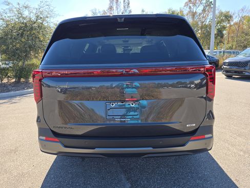 New 2026 Kia Carnival SX Prestige image 7