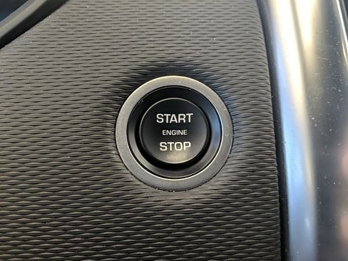 Used 2023 Land Rover Discovery HSE R-Dynamic image 29