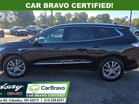 Used 2024 Buick Enclave Essence w/ Experience Buick Package image 5