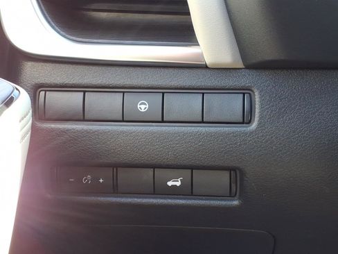 Used 2021 Nissan Rogue SL FWD image 31