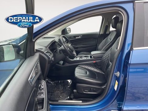 Used 2023 Ford Edge Titanium image 11