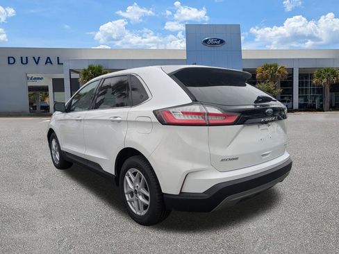 Used 2023 Ford Edge SEL image 6