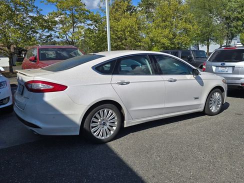 Used 2013 Ford Fusion Energi Titanium w/ Driver Assist Pkg FWD image 2