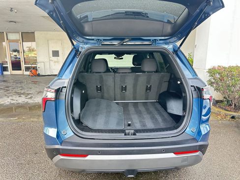 Used 2025 Chevrolet Equinox LT image 31