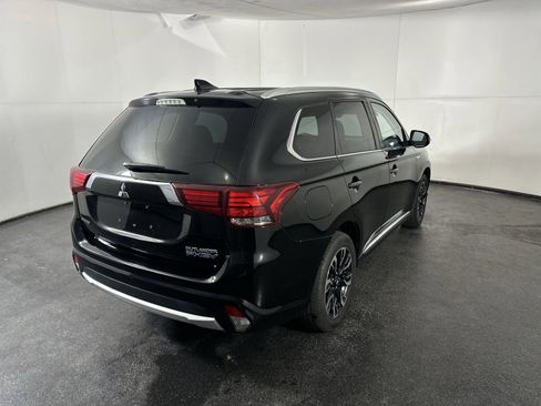 Used 2018 Mitsubishi Outlander SEL AWD/4WD image 8