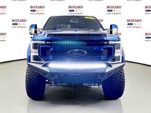 Used 2022 Ford F250 Lariat w/ Lariat Ultimate Package AWD/4WD image 2