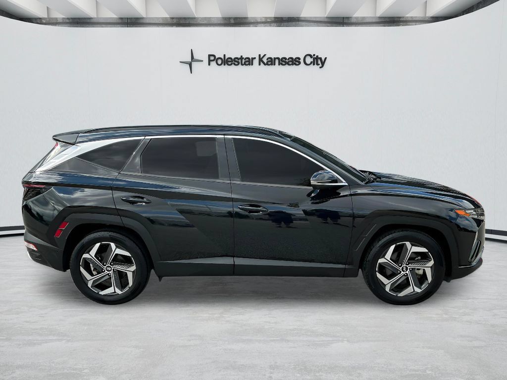 Used 2022 Hyundai Tucson Limited FWD image 4