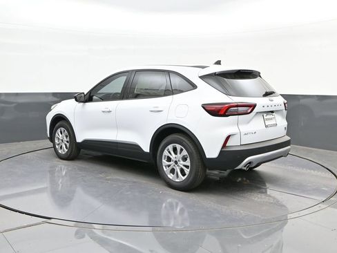New 2026 Ford Escape Active w/ Tech Pack #1 FWD image 5