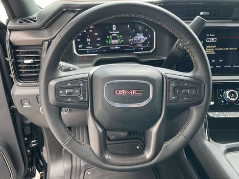 Used 2025 GMC Sierra 3500 AT4 w/ AT4 Premium Plus Package AWD/4WD image 14