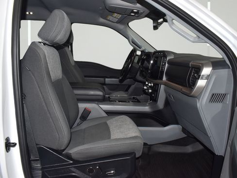 Used 2021 Ford F150 XLT w/ Equipment Group 302A High AWD/4WD image 13
