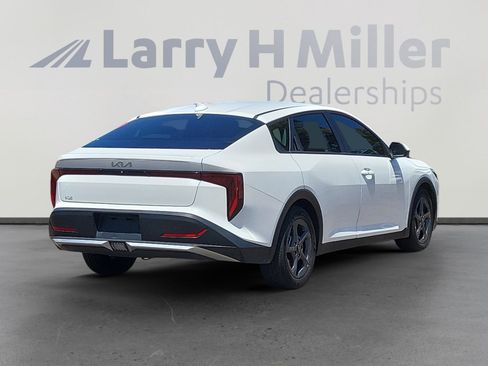 Used 2025 Kia K4 FWD image 5