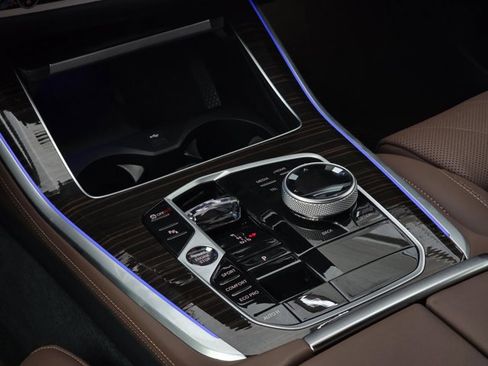 Used 2026 BMW X5 sDrive40i image 22