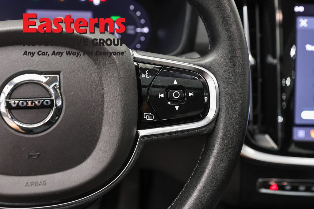 Used 2023 Volvo S60 T8 Plus AWD/4WD image 17