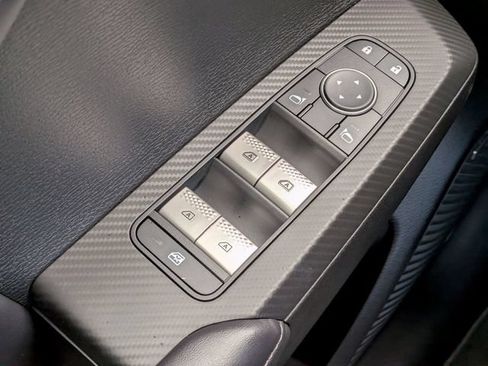 New 2026 Mitsubishi Outlander LE FWD image 23