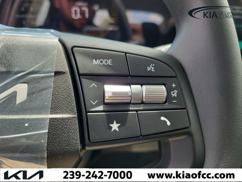 New 2026 Kia K4 FWD image 23