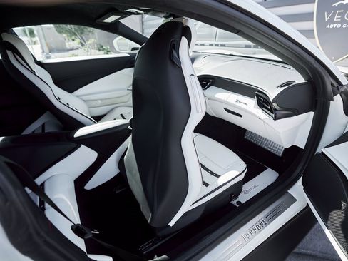 Used 2022 Ferrari Roma image 43