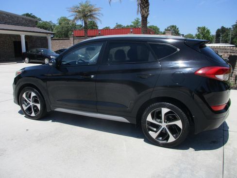 Used 2018 Hyundai Tucson Sport FWD image 5
