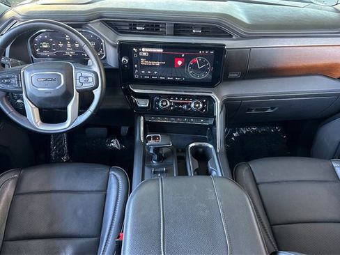 Used 2024 GMC Sierra 1500 Denali w/ Denali Reserve Package image 13