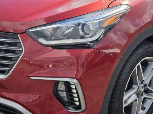 Used 2018 Hyundai Santa Fe FWD image 16