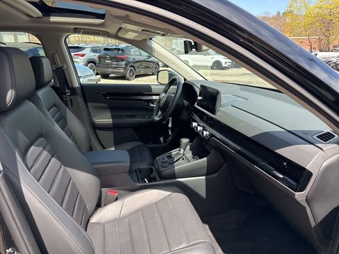 Used 2024 Honda CR-V EX-L image 17