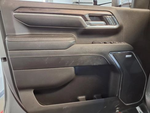 Used 2024 Chevrolet Silverado 2500 LTZ w/ LTZ Plus Package AWD/4WD image 16