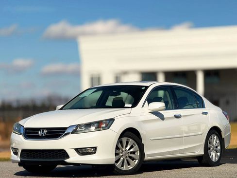 Used 2014 Honda Accord EX-L image 1