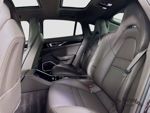 Used 2021 Porsche Panamera 4S image 27