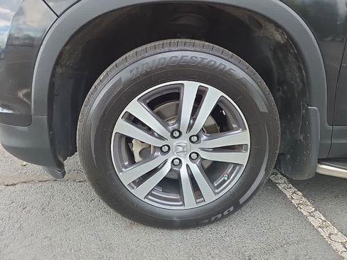 Used 2017 Honda Pilot EX-L image 10