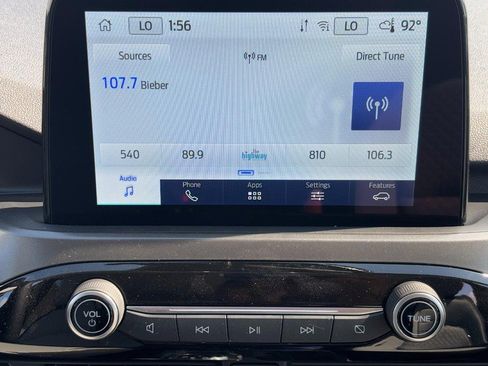 New 2026 Ford Escape Active w/ Cold Weather Package FWD image 8