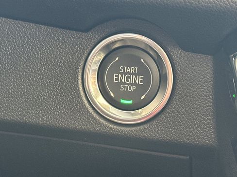 New 2026 Chevrolet Traverse High Country FWD image 27