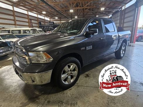 Used 2017 RAM 1500 Big Horn AWD/4WD image 1