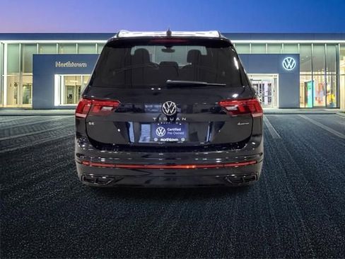 Certified 2023 Volkswagen Tiguan SE R-Line image 28
