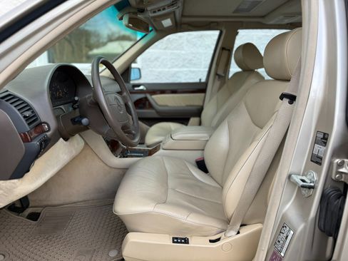 Used 1995 Mercedes-Benz S 500 Sedan image 7