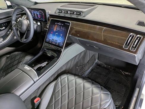 Certified 2022 Mercedes-Benz S 580 4MATIC Sedan image 22