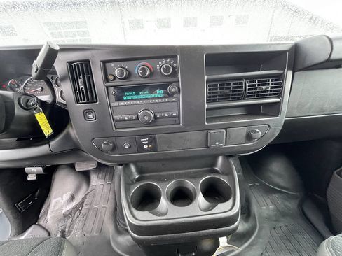 Used 2025 Chevrolet Express 2500 w/ Driver Convenience Package RWD image 35