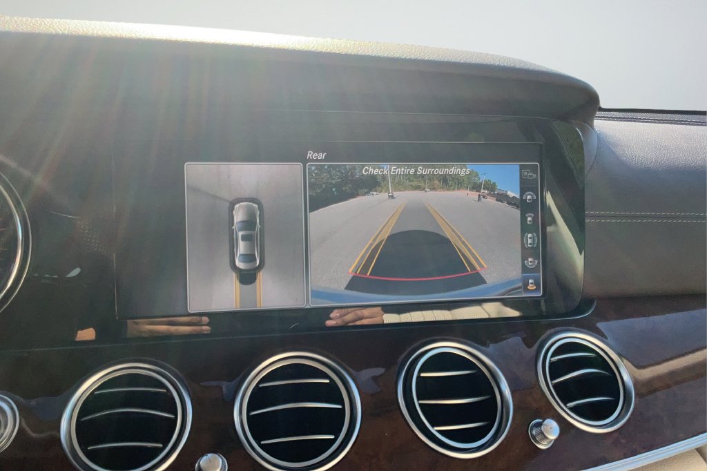 Used 2017 Mercedes-Benz E 300 image 16