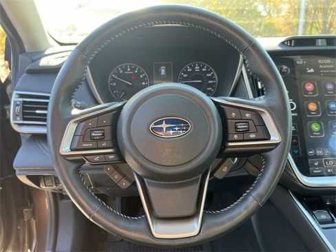 Used 2020 Subaru Outback Limited image 14