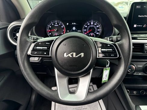 Used 2023 Kia Forte LXS FWD image 15