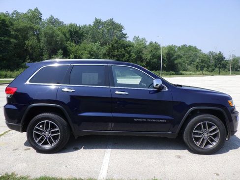 Used 2018 Jeep Grand Cherokee Limited AWD/4WD image 7