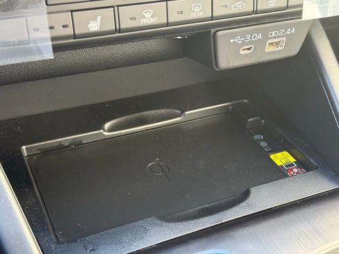 New 2026 Subaru Outback Limited image 18