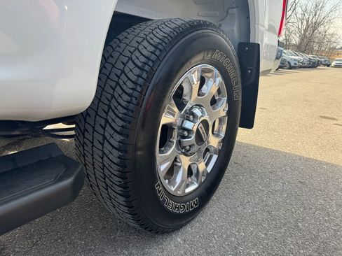 Used 2022 Ford F250 Lariat w/ Lariat Ultimate Package image 18